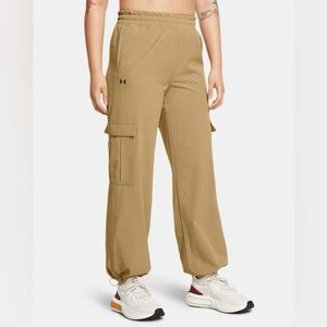NWT Under Armour Women's Woven Cargo Pants
